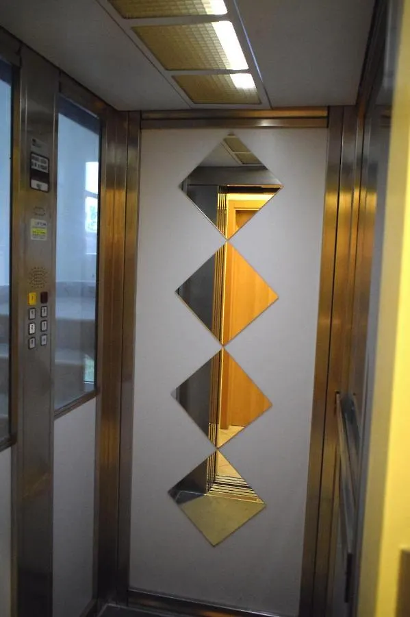 Hotel Donau Rimini 3*,  Italy